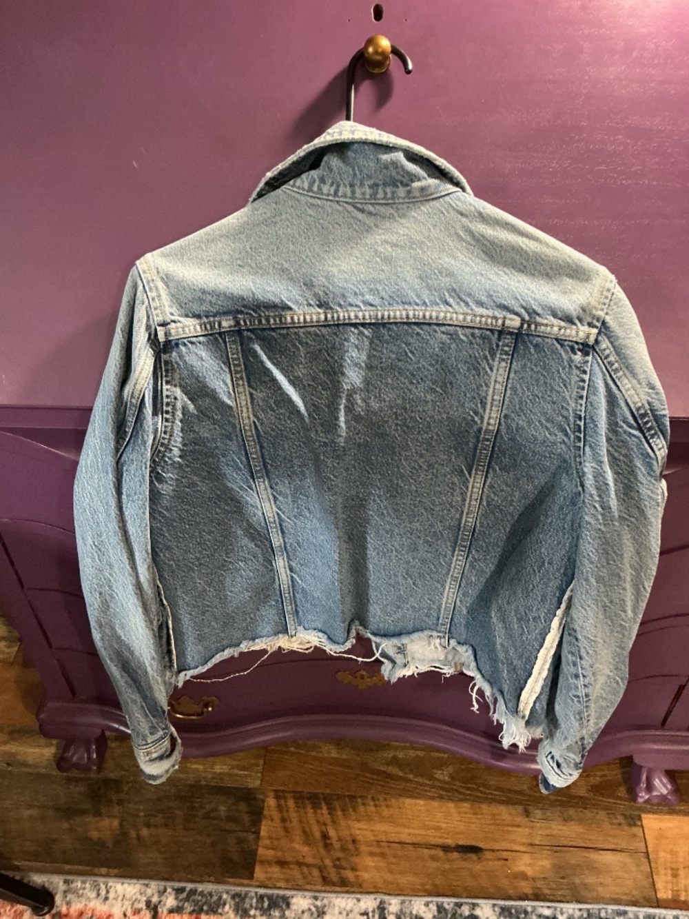 We The Free Indira Distressed Jean jacket - Picture 3 of 5